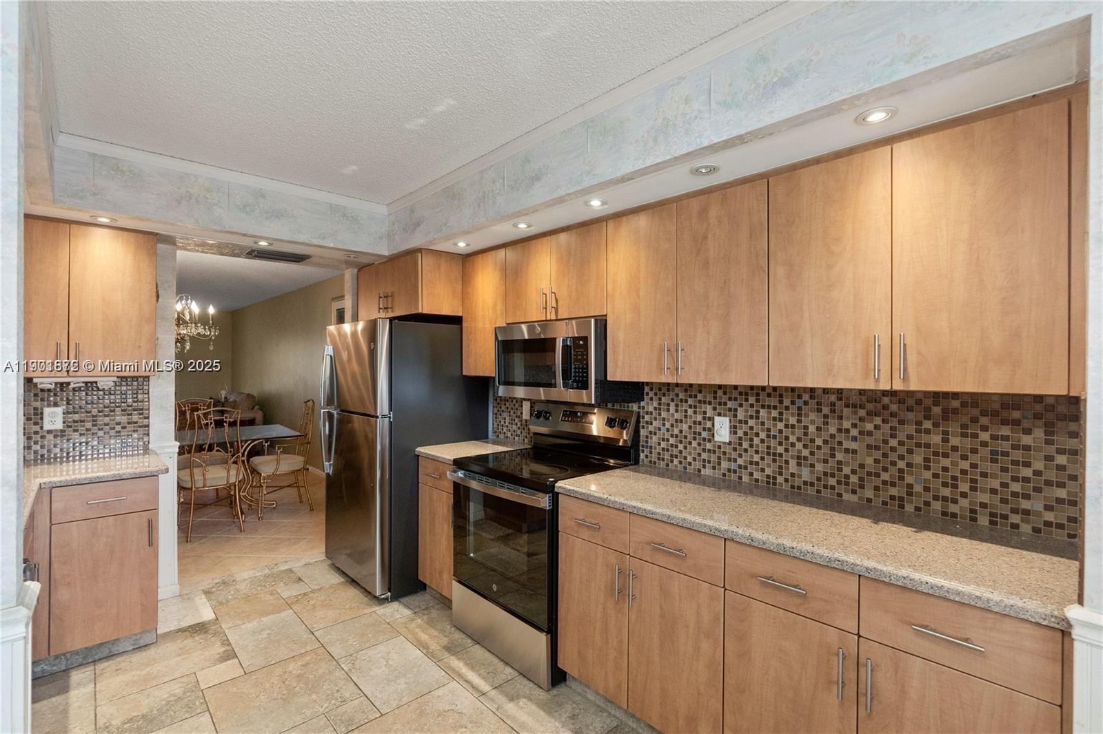 ABACO VILLAGE C CONDO - Residential