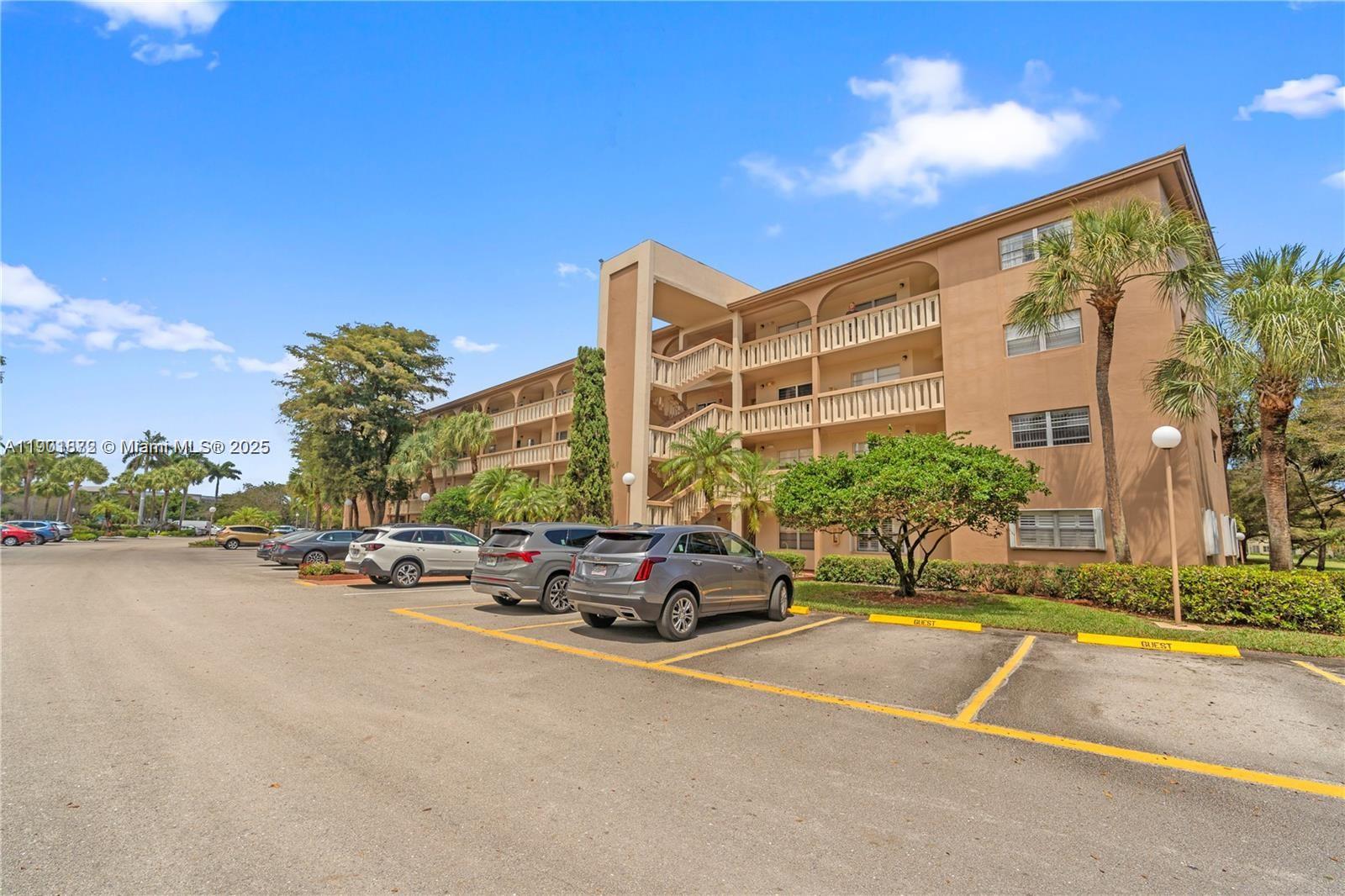 View photos, virtual tours, details... 1603 Abaco Dr K4