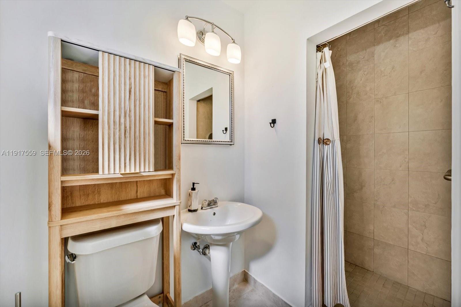 NORMANDY GOLF COURSE - Residential