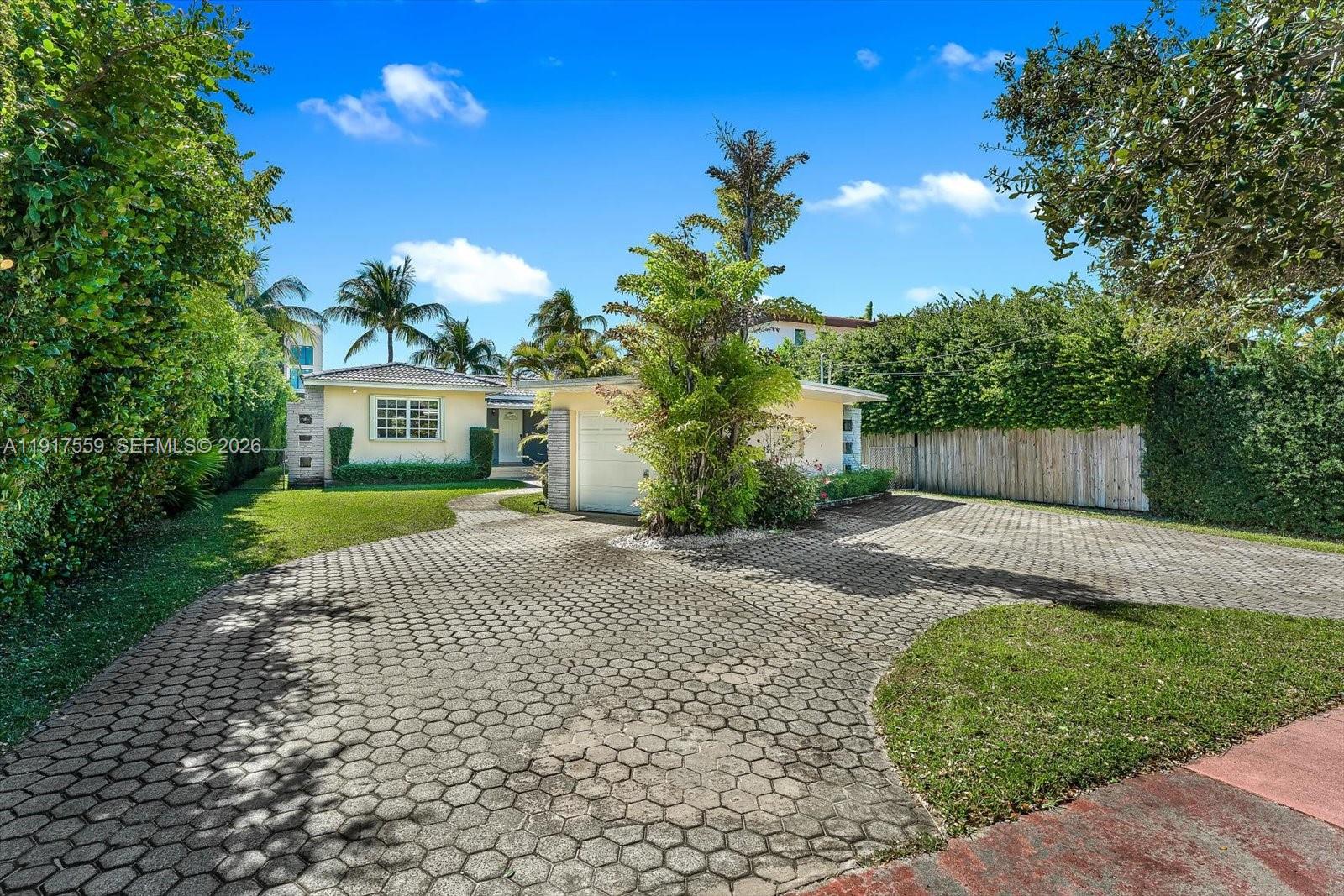 NORMANDY GOLF COURSE - Residential