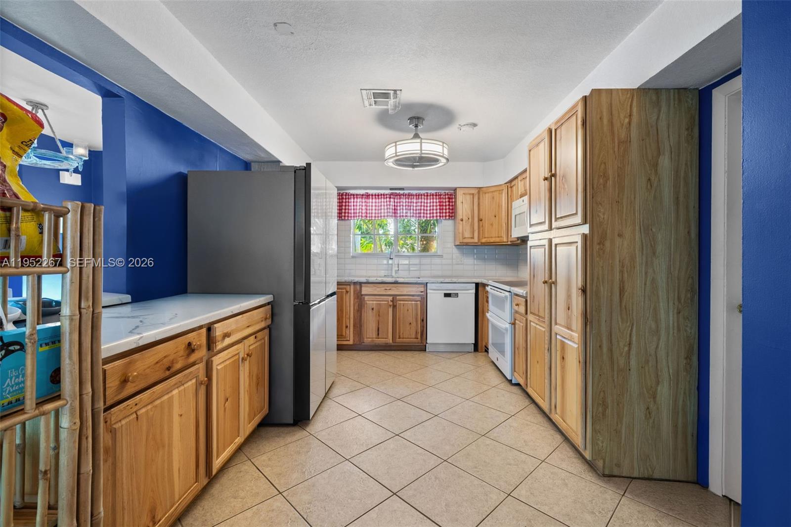 PLANTATION ISLES SEC 1 - Residential