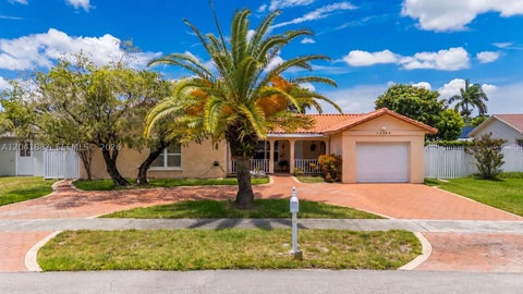 Photo of 19240 NW 60th Ct, Hialeah, FL 33015 (MLS # A12041887)
