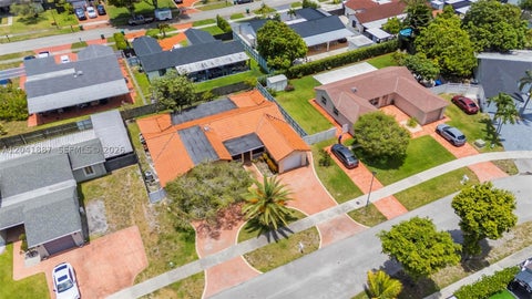 Tiny photo for 19240 NW 60th Ct, Hialeah, FL 33015 (MLS # A12041887)