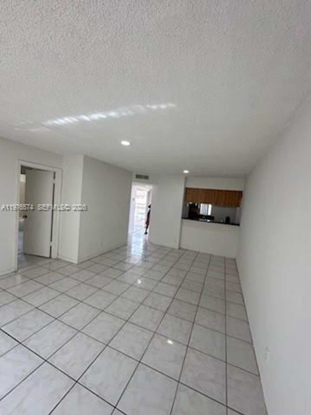 Photo of 10046 Twin Lakes Dr #6-L, Coral Springs, FL 33071 (MLS # A11976574)