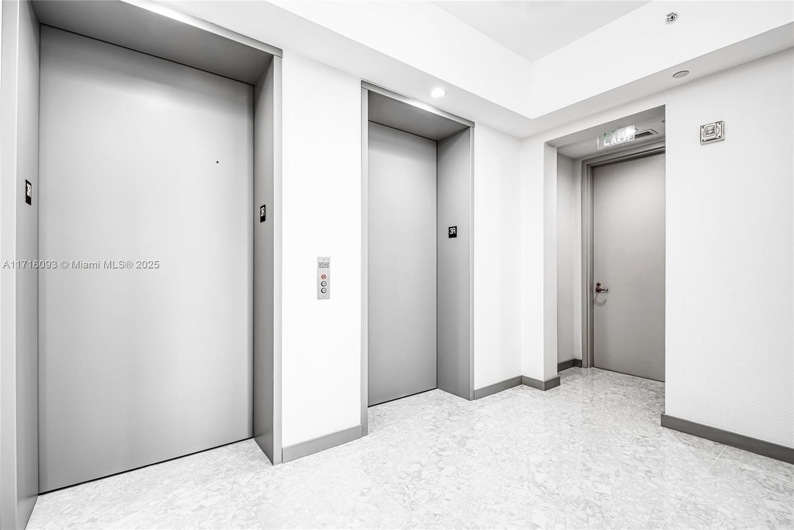 10295 COLLINS AVE RESDNTA - Residential