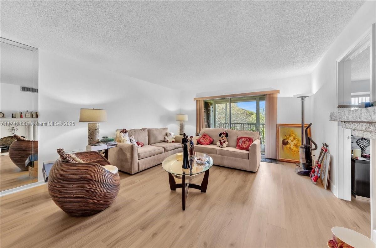 Property for Sale at 500 Sw 130th Ter 407A, Pembroke Pines, Miami-Dade County, Florida - Bedrooms: 2 
Bathrooms: 2  - $228,500