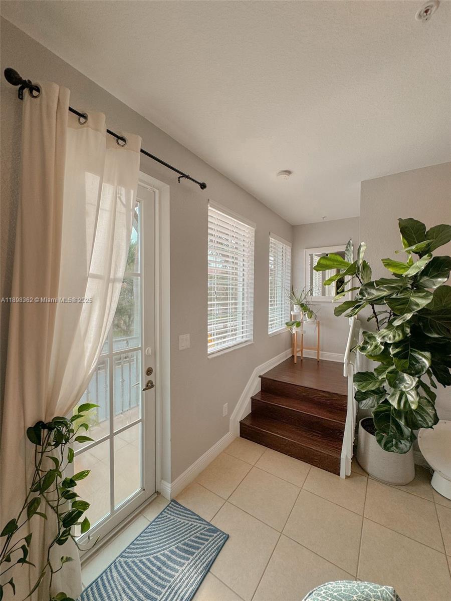 COBBLESTONE II - Residential Lease