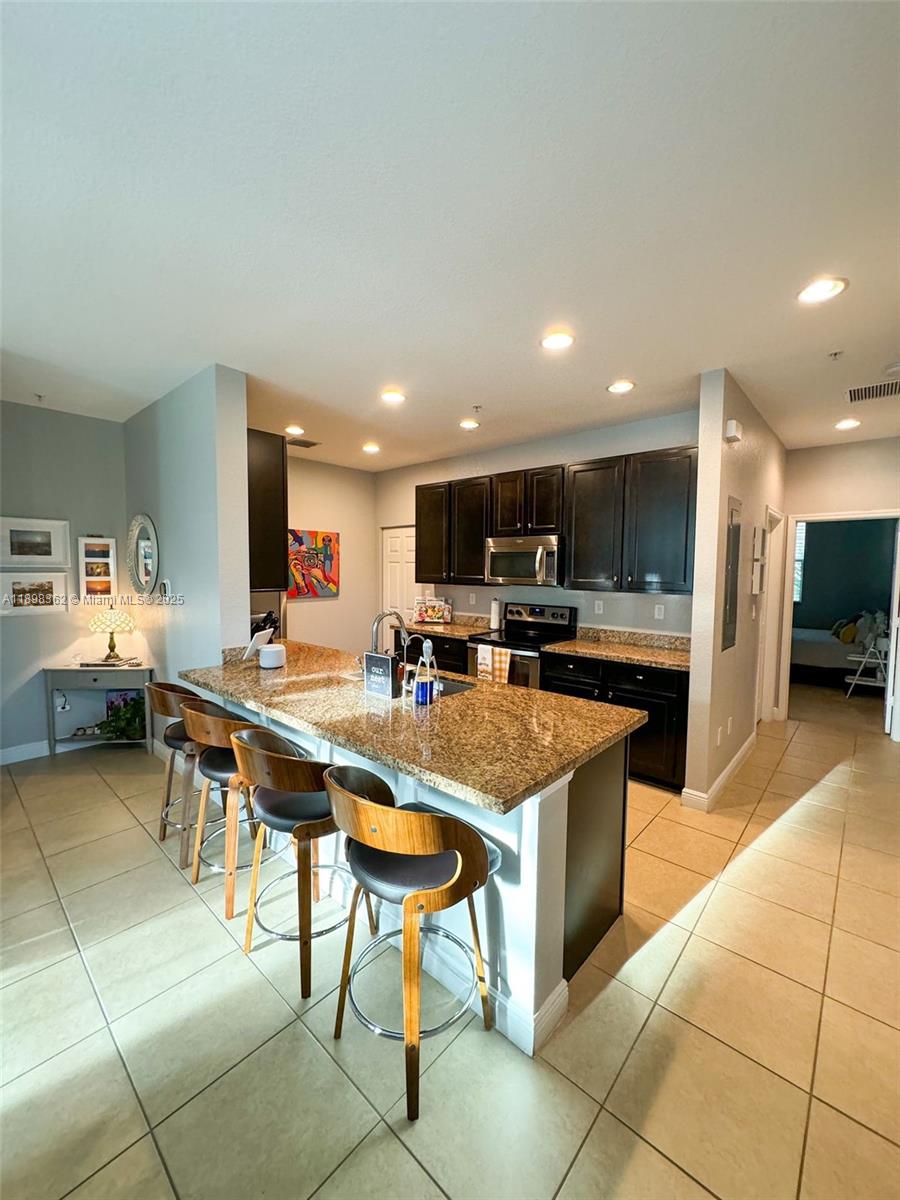 COBBLESTONE II - Residential Lease