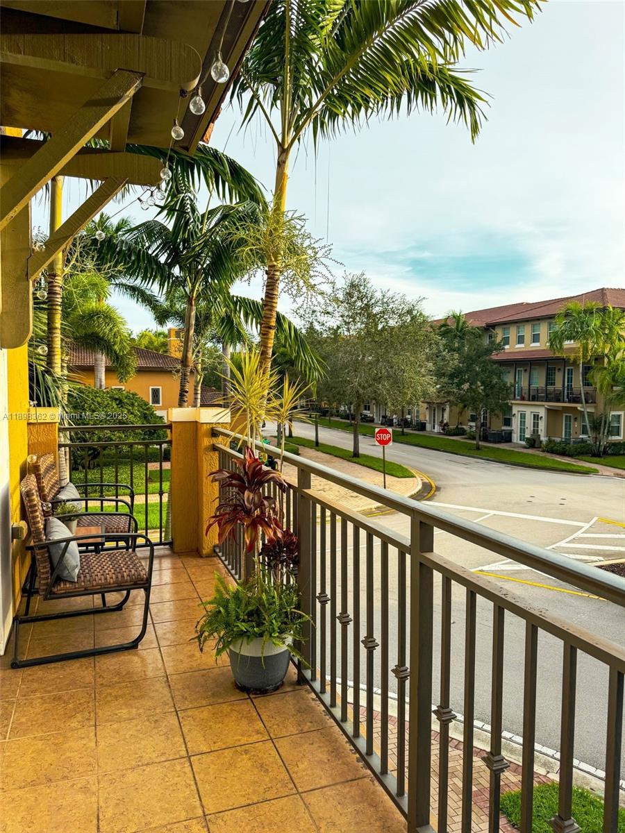 COBBLESTONE II - Residential Lease