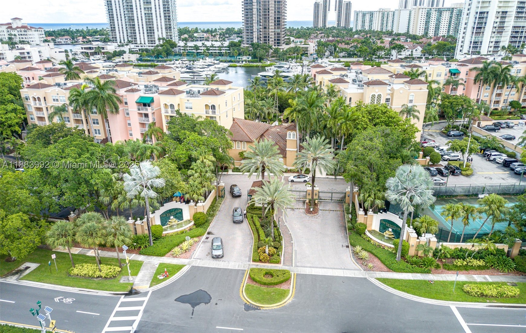 19601 E Country Club Dr 7308