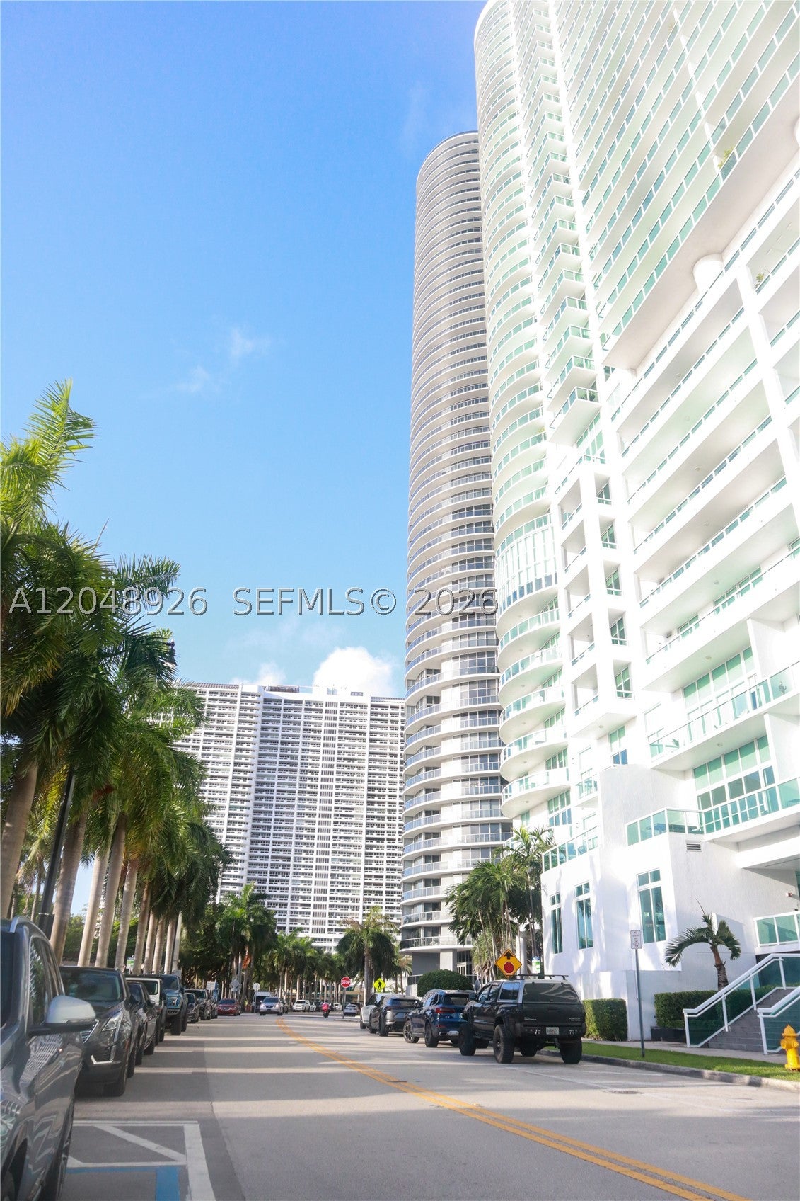 1750 N Bayshore Dr 3611