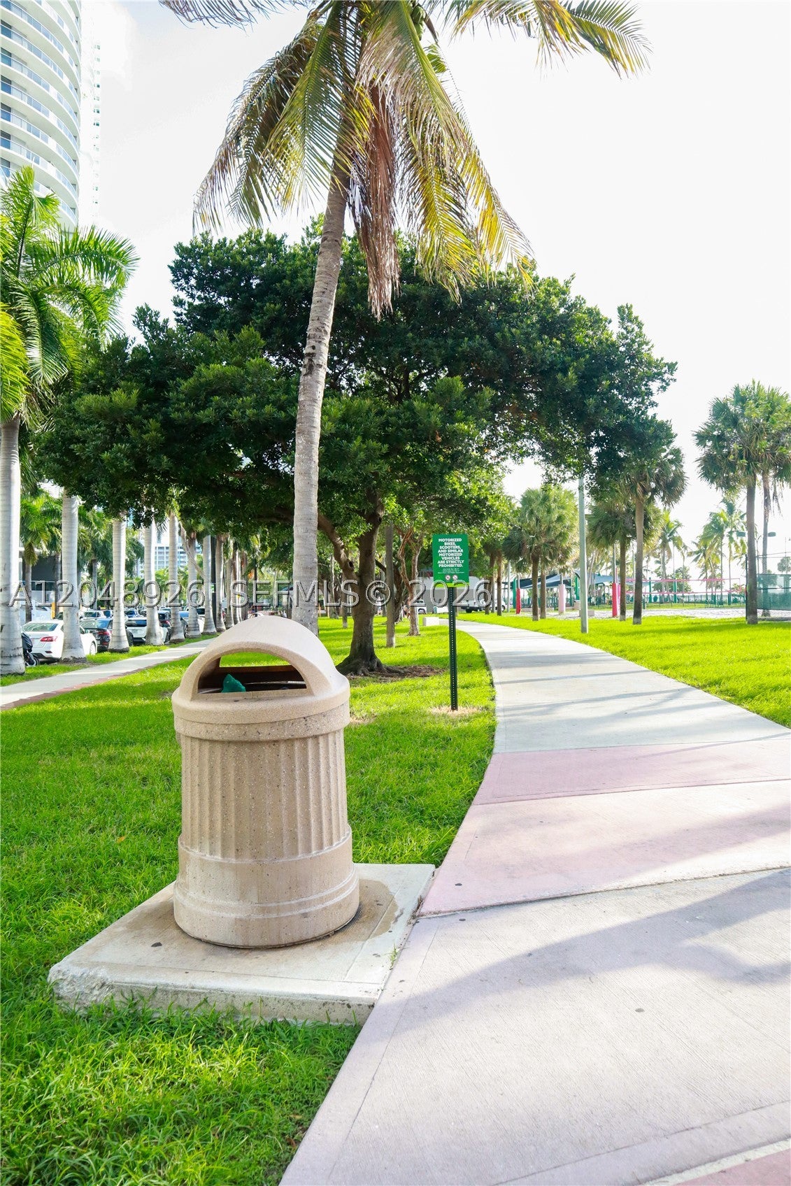 1750 N Bayshore Dr 3611