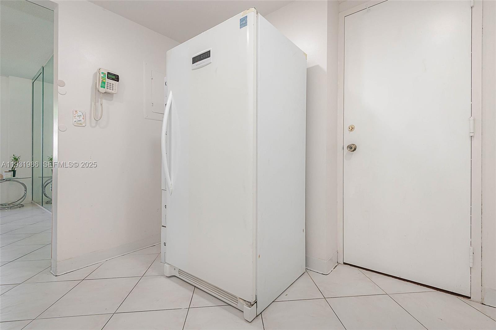 HEMISPHERES CONDO - Residential