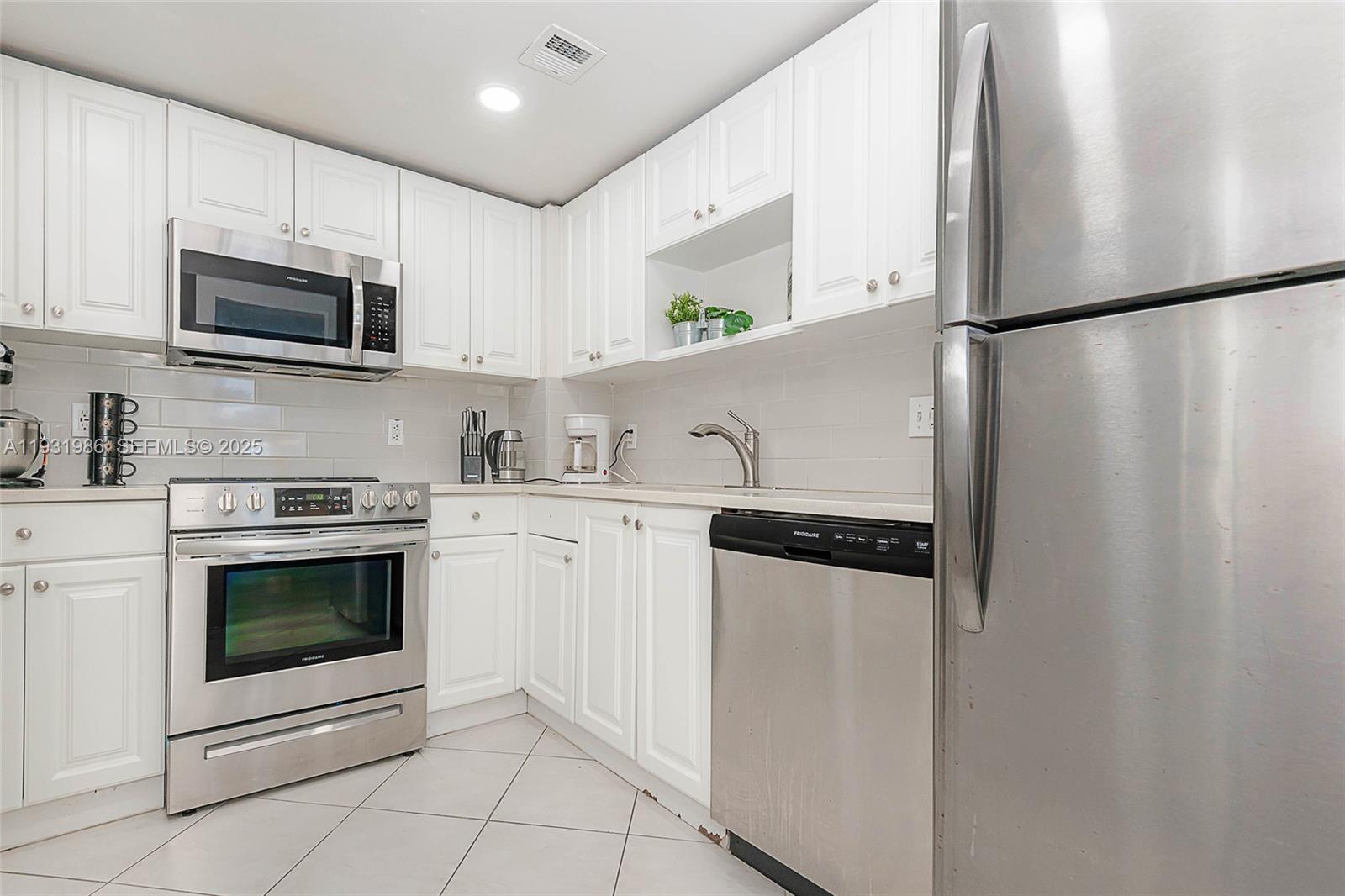 HEMISPHERES CONDO - Residential