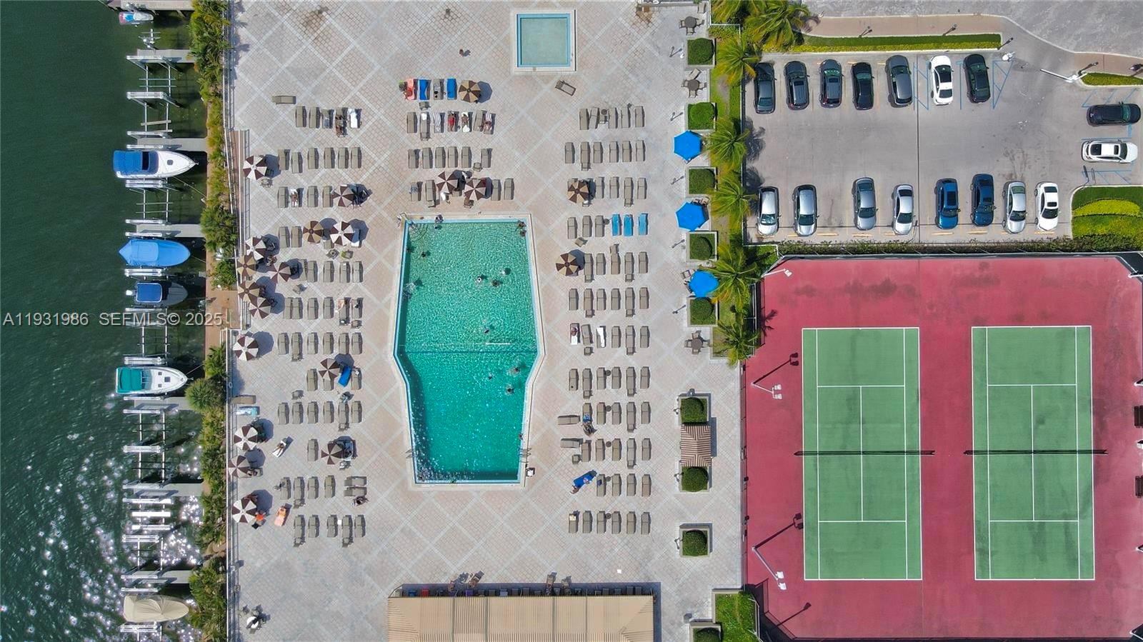 HEMISPHERES CONDO - Residential