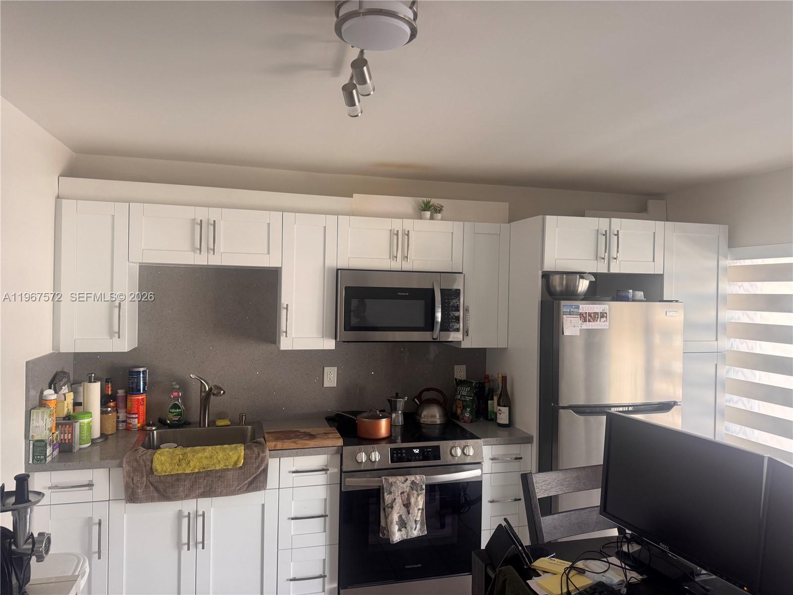 CHATEAU DE MER CONDO - Residential