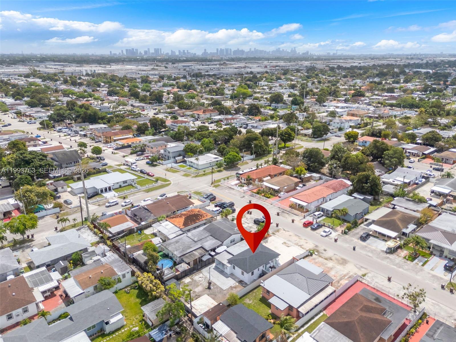 6TH ADDN TO HIALEAH - Residential