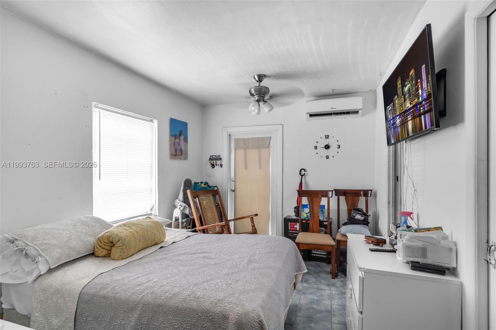 6TH ADDN TO HIALEAH - Residential