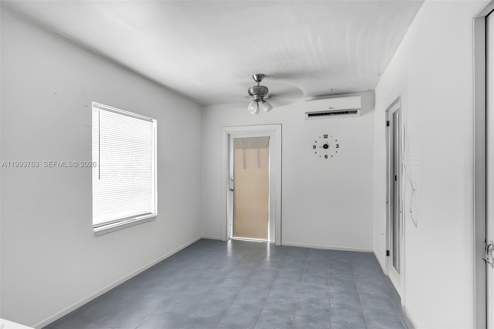 6TH ADDN TO HIALEAH - Residential