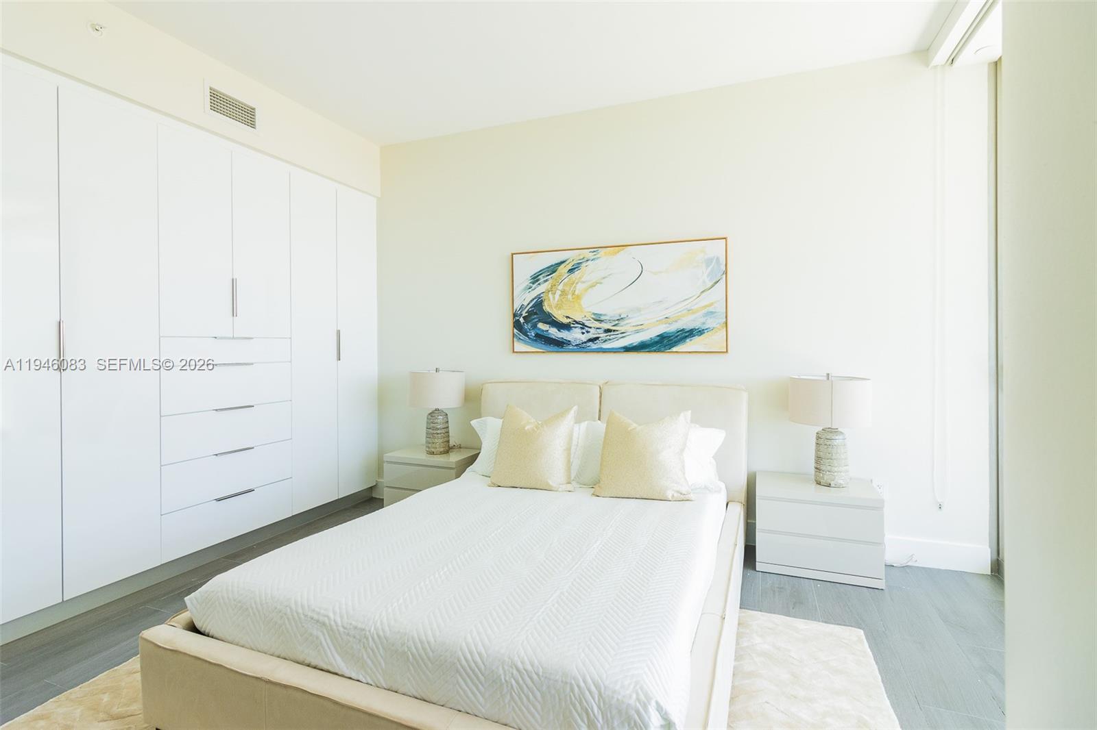 OCEANA BAL HARBOUR CONDO - Residential