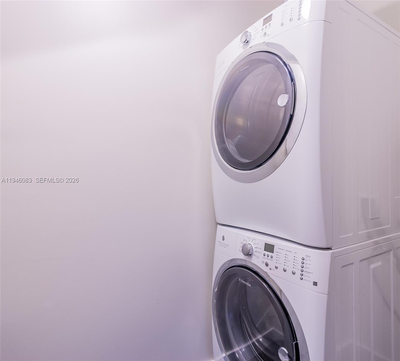 OCEANA BAL HARBOUR CONDO - Residential