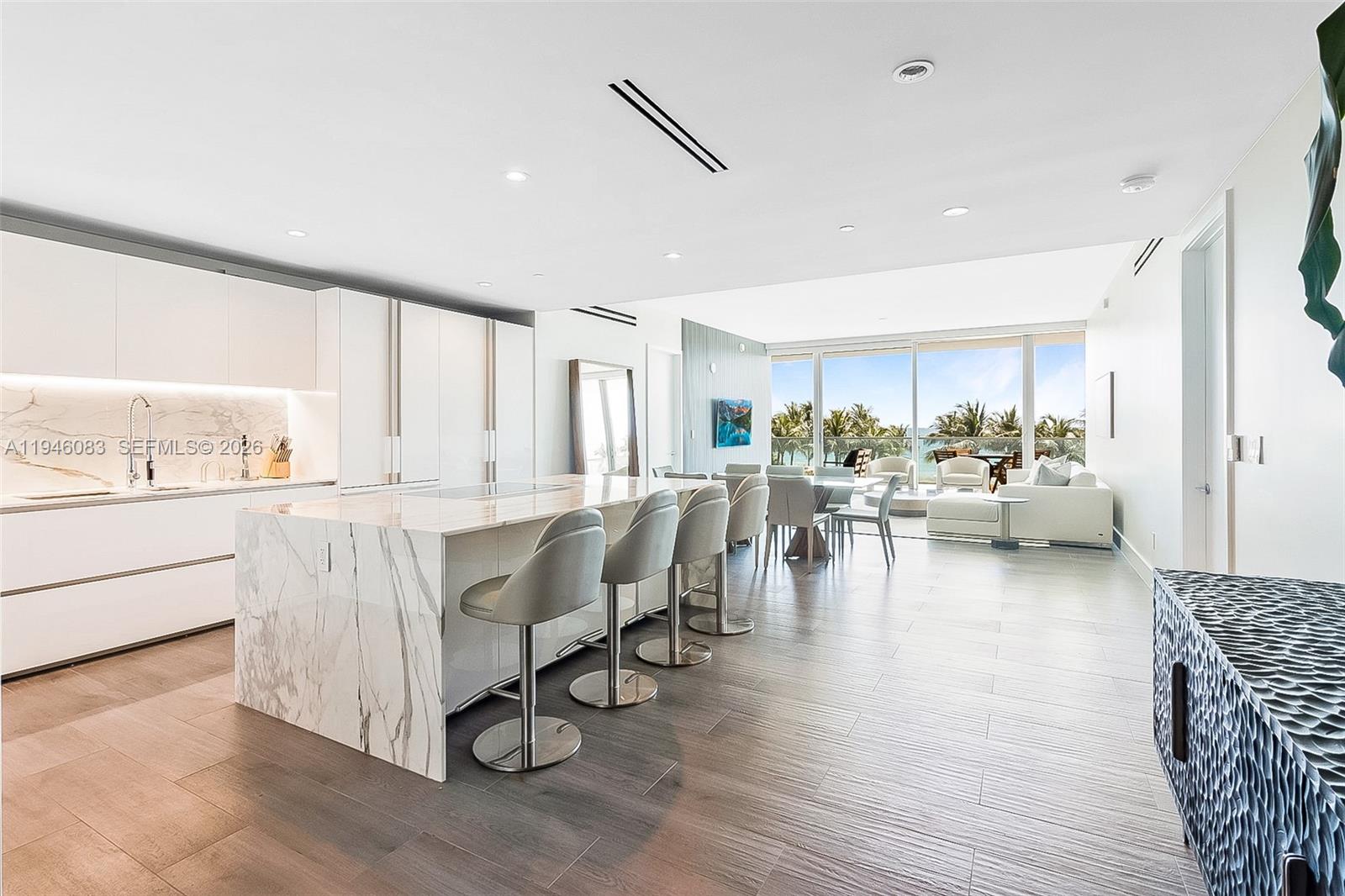 OCEANA BAL HARBOUR CONDO - Residential