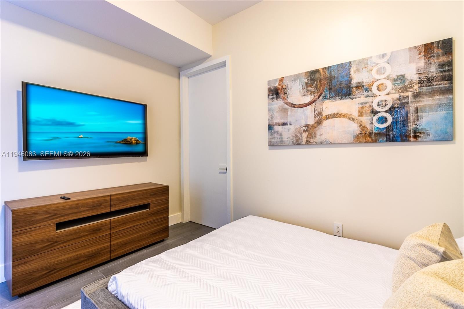 OCEANA BAL HARBOUR CONDO - Residential