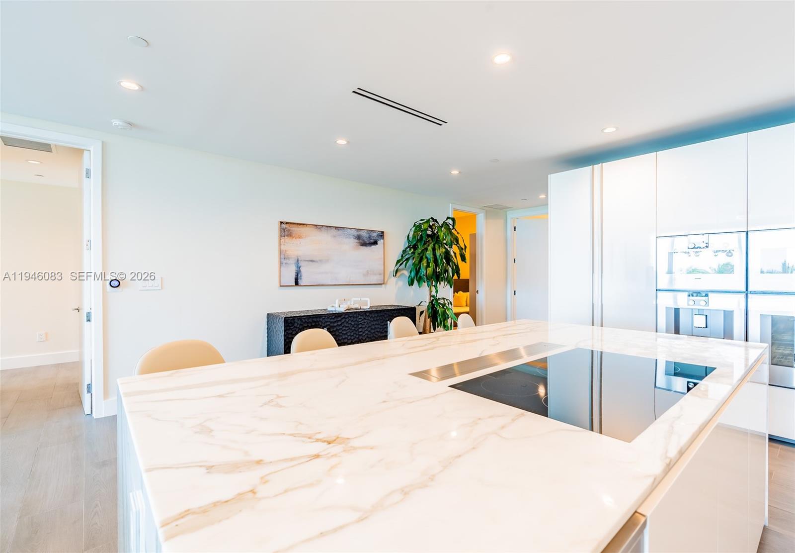 OCEANA BAL HARBOUR CONDO - Residential