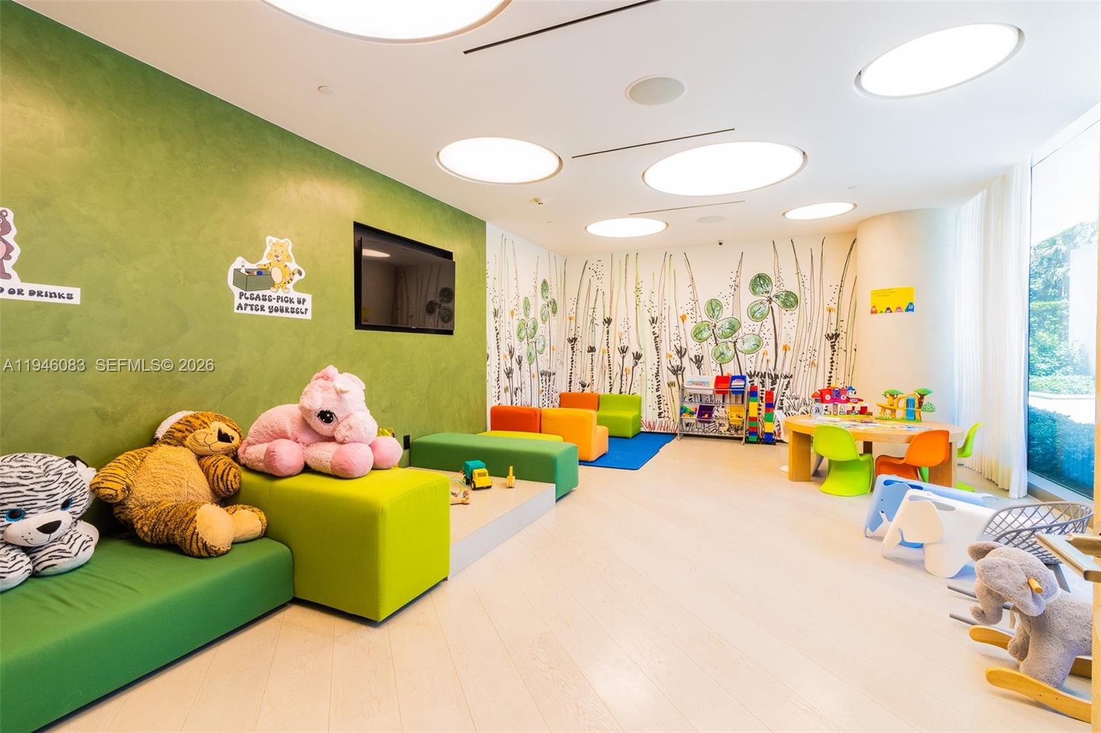 OCEANA BAL HARBOUR CONDO - Residential