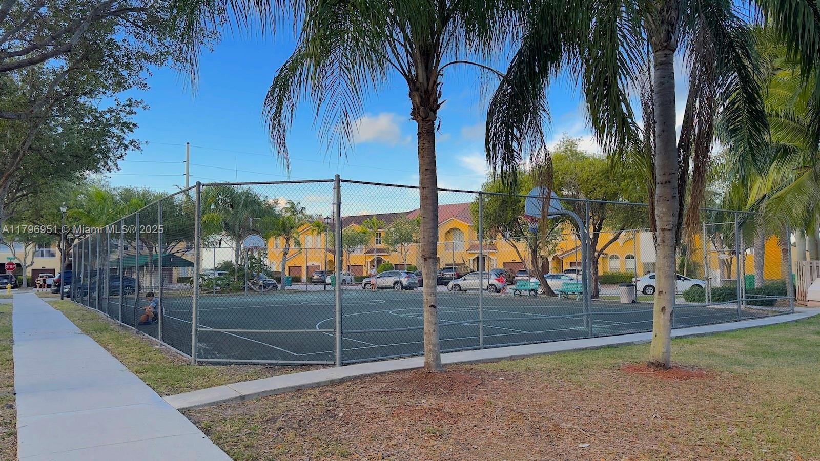 GRAND LAKES PHASE I - Residential