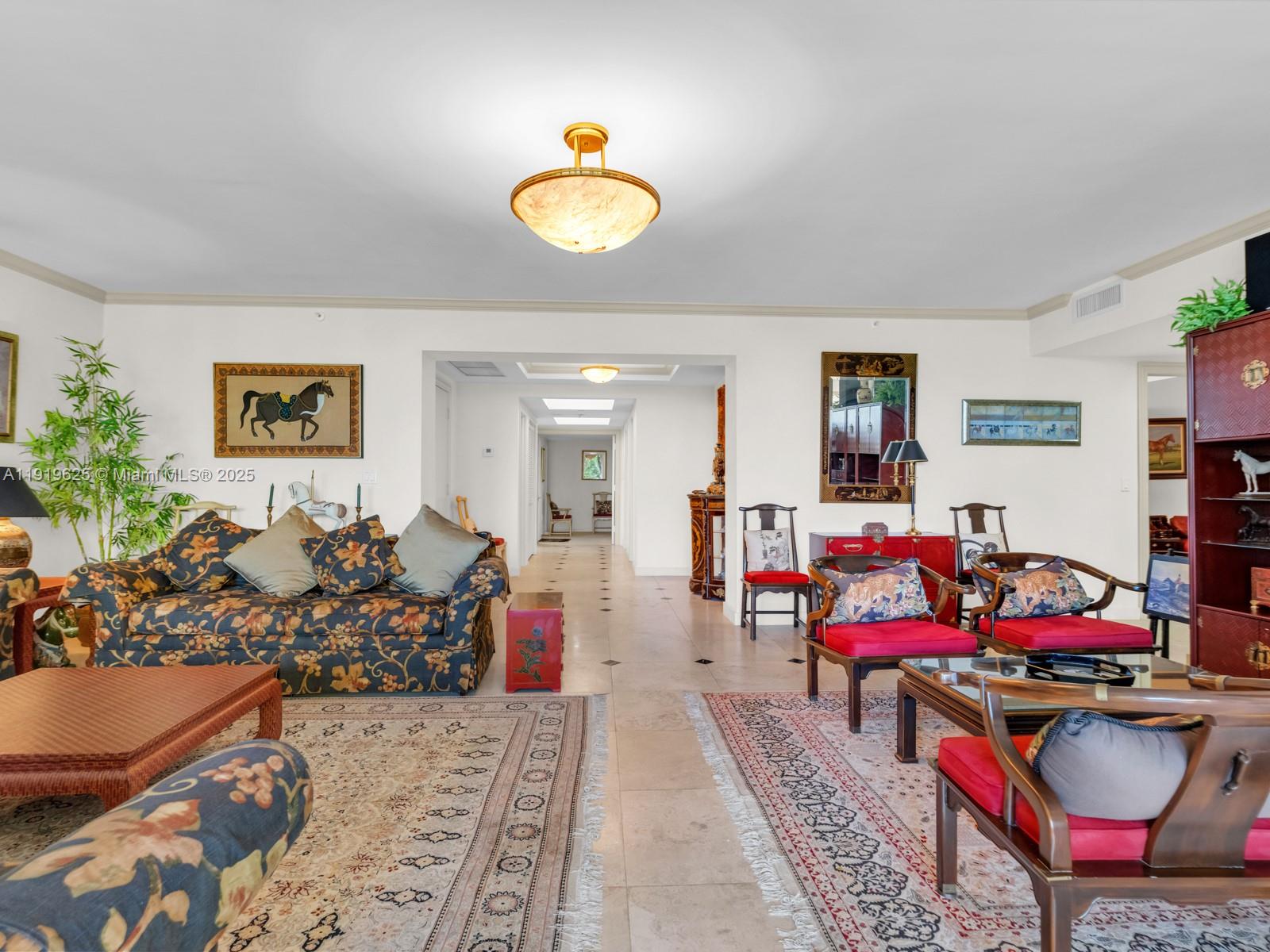 GRAND BAY RESIDENCES COND - Residential