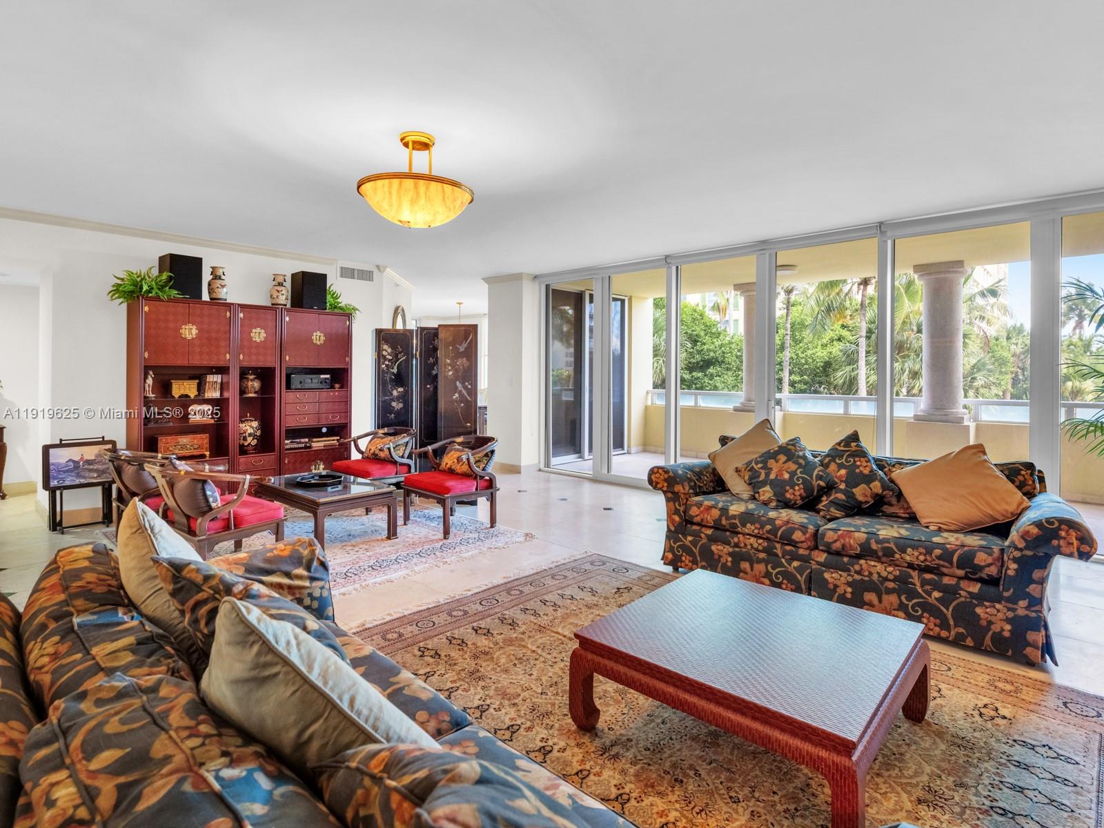 GRAND BAY RESIDENCES COND - Residential