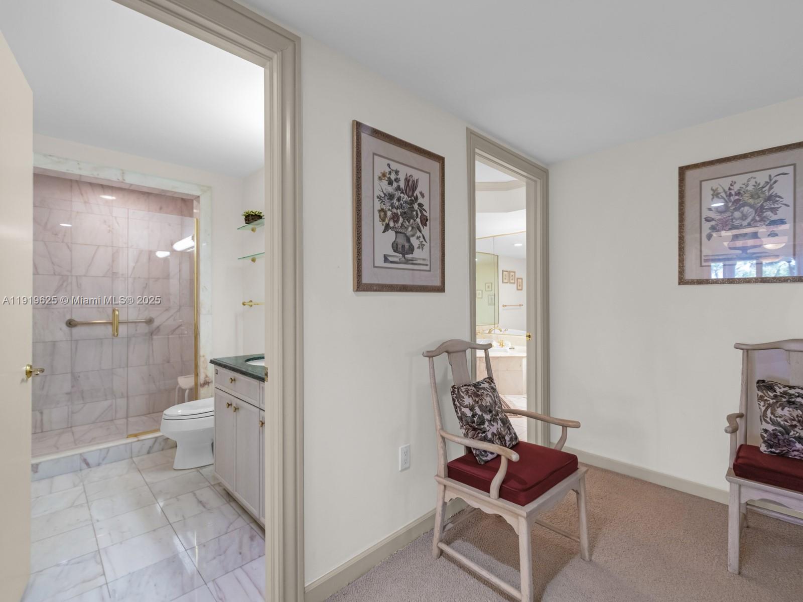 GRAND BAY RESIDENCES COND - Residential