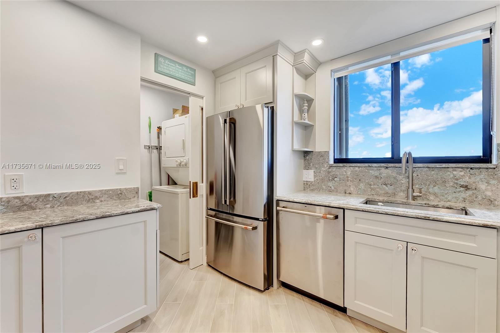OCEAN TRAIL CONDO IV - Residential Lease