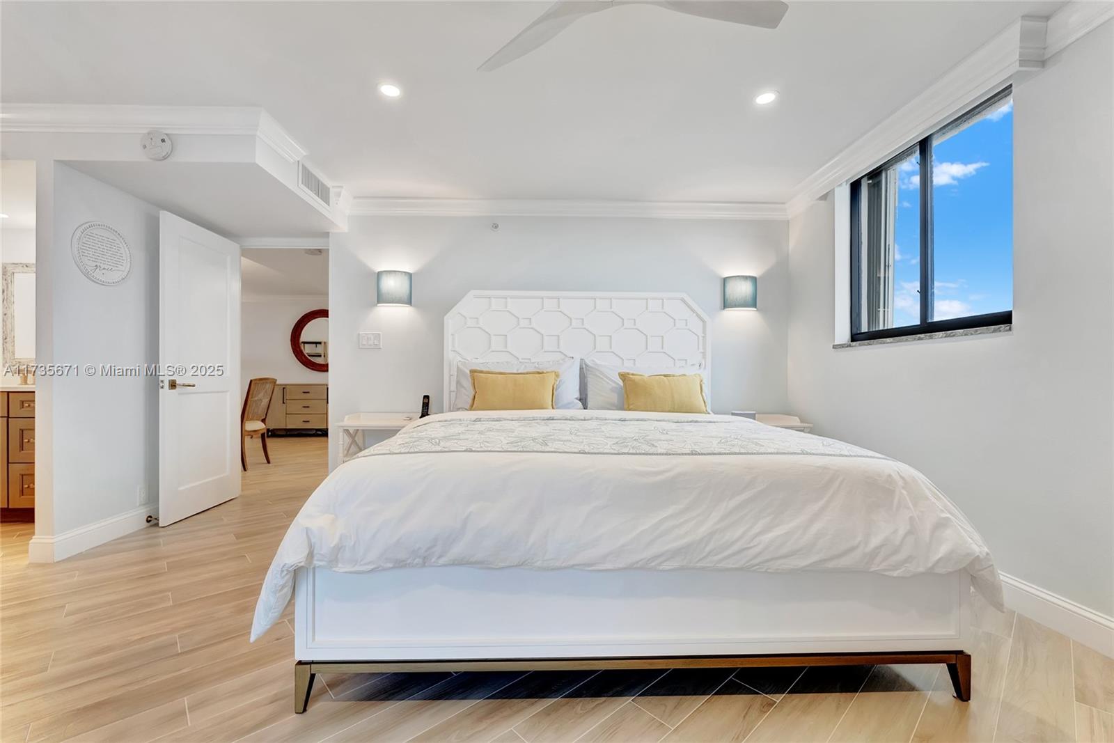 OCEAN TRAIL CONDO IV - Residential Lease