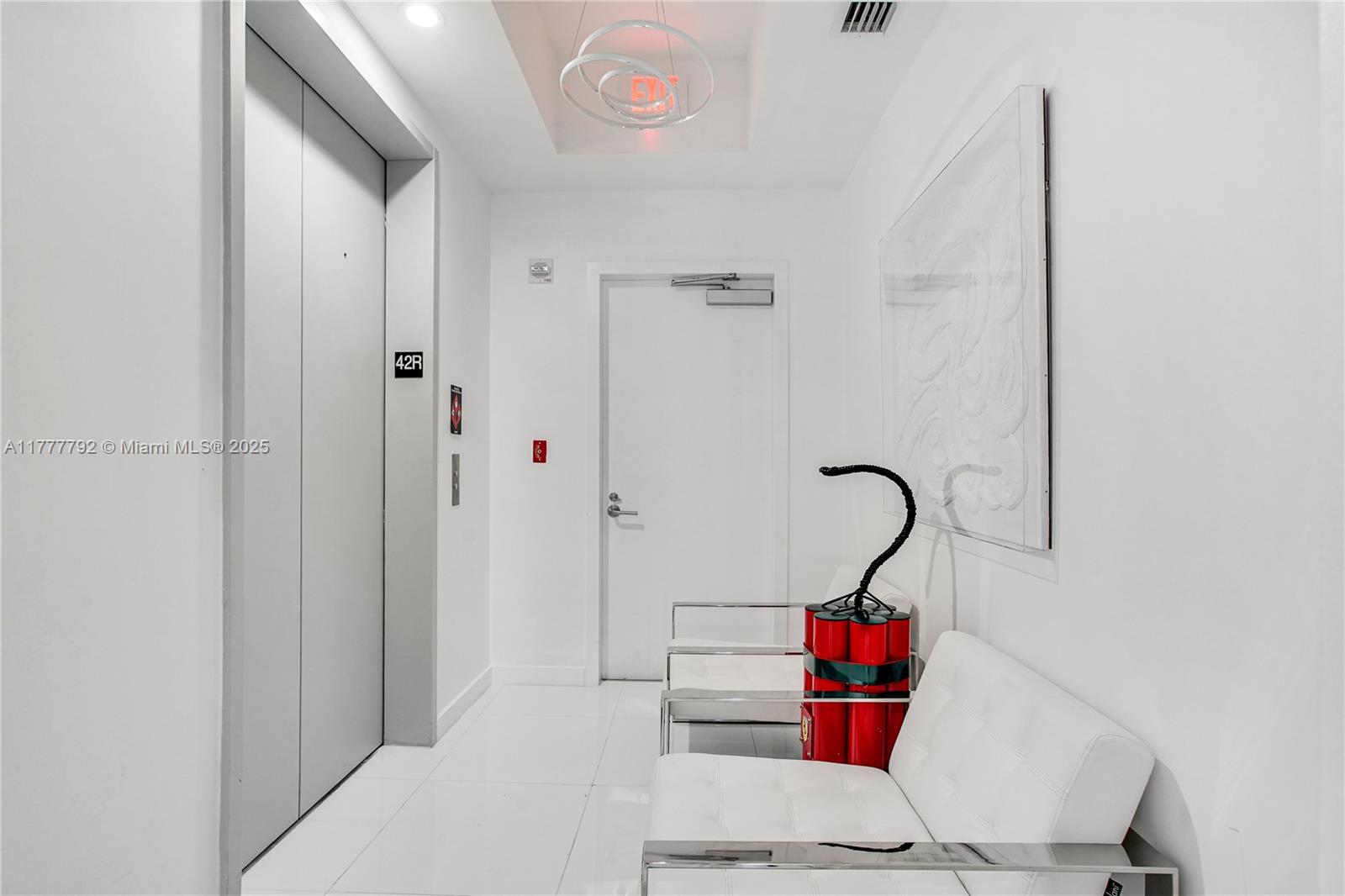 PARAMOUNT MIAMI WORLDCENT - Residential