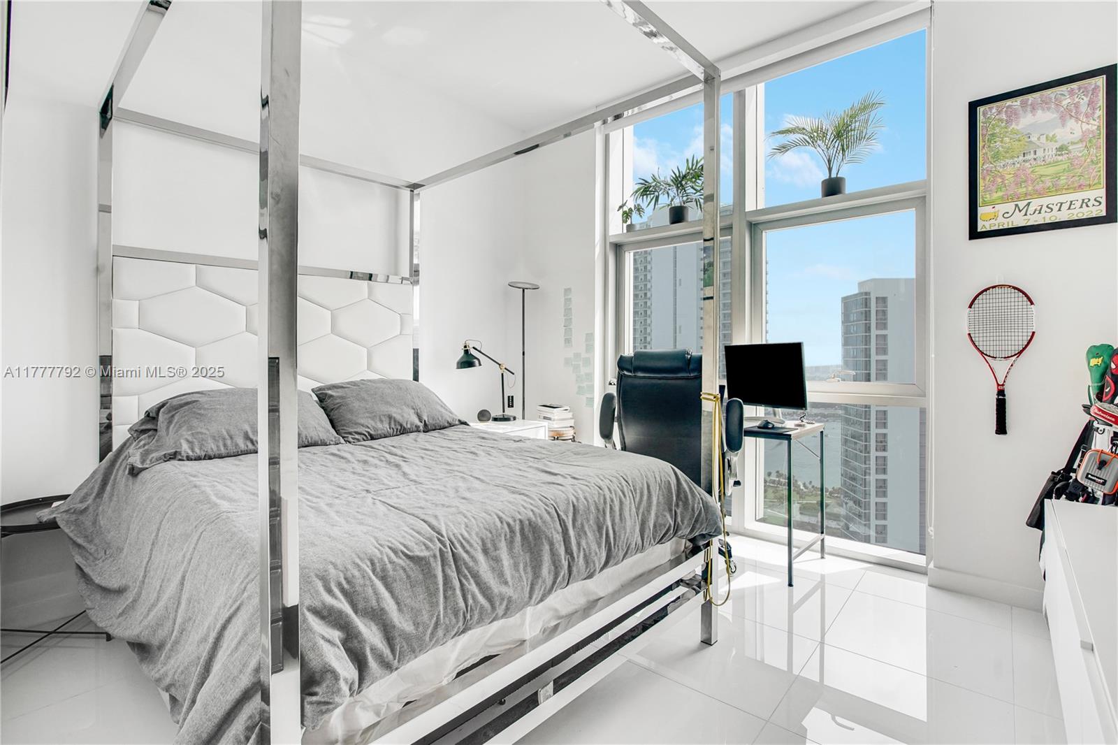 PARAMOUNT MIAMI WORLDCENT - Residential