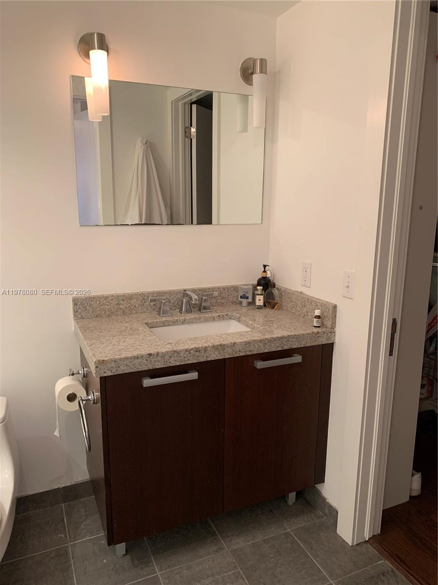 IOS ON THE BAY CONDO - Residential