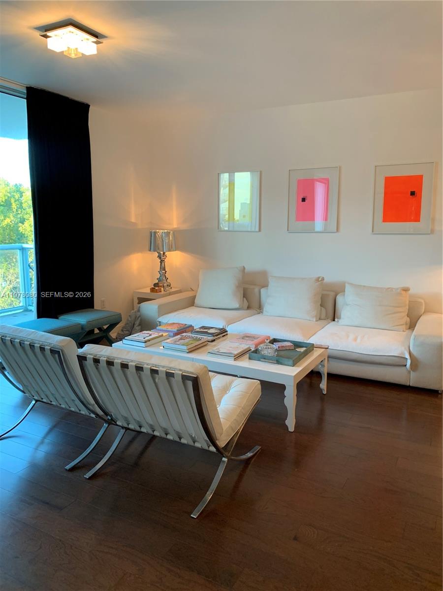 IOS ON THE BAY CONDO - Residential