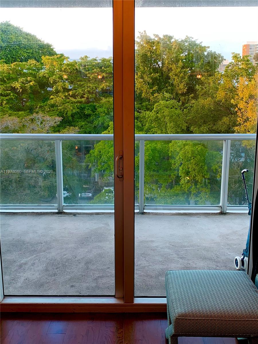 IOS ON THE BAY CONDO - Residential