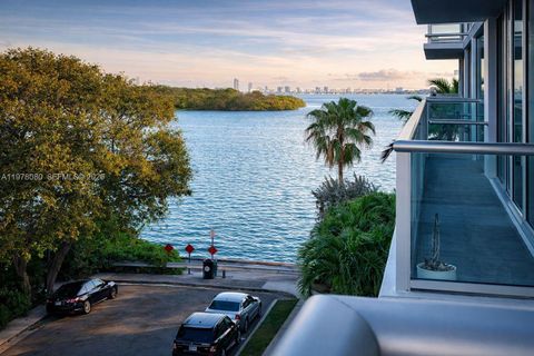 720 NE 62nd St 403 Miami FL 33138