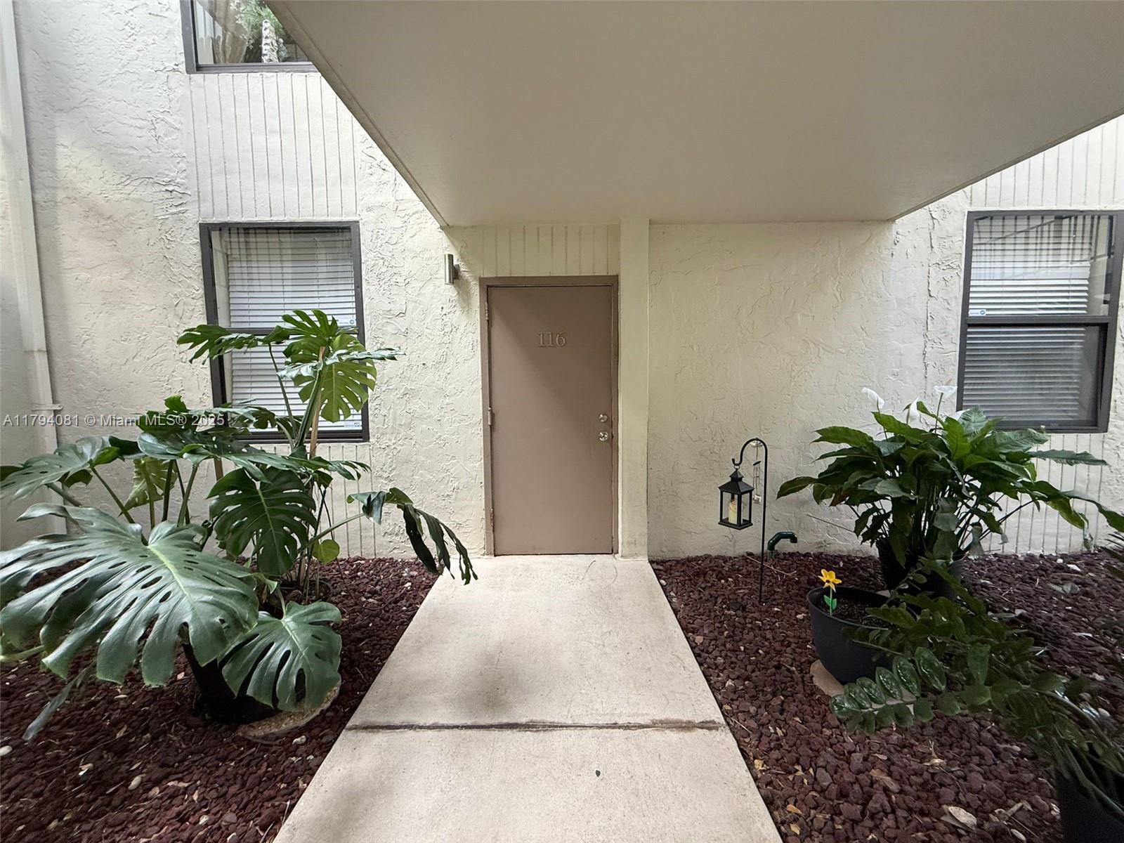 Rental Property at 20441 Ne 30th Ave 116-9, Aventura, Miami-Dade County, Florida - Bedrooms: 3 
Bathrooms: 2  - $3,300 MO.