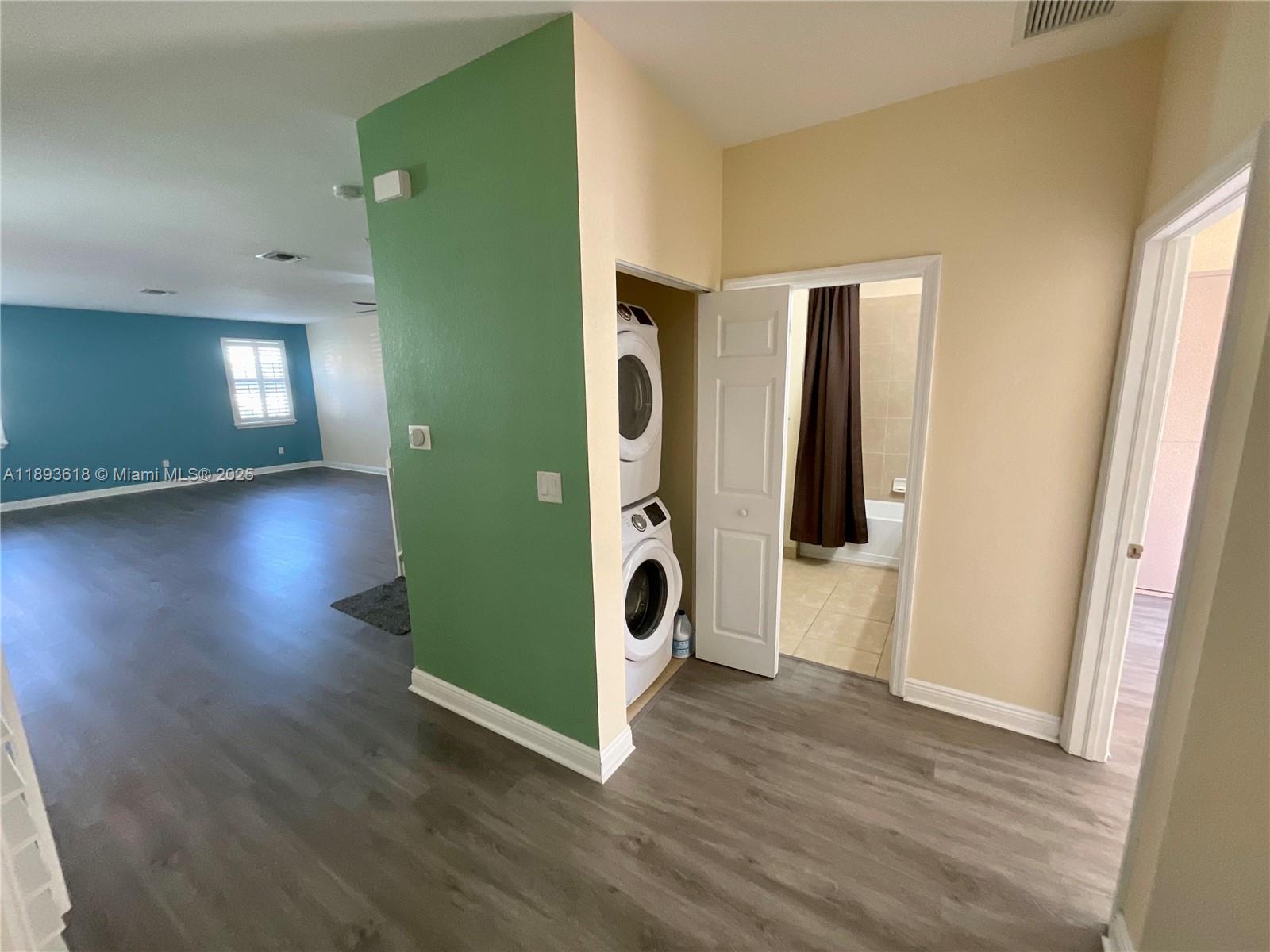 MEADOW PINES - Residential