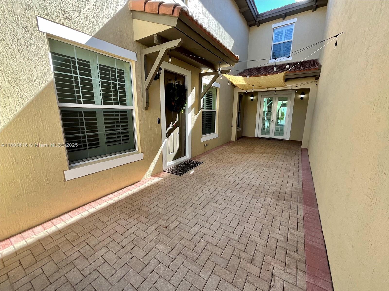 MEADOW PINES - Residential