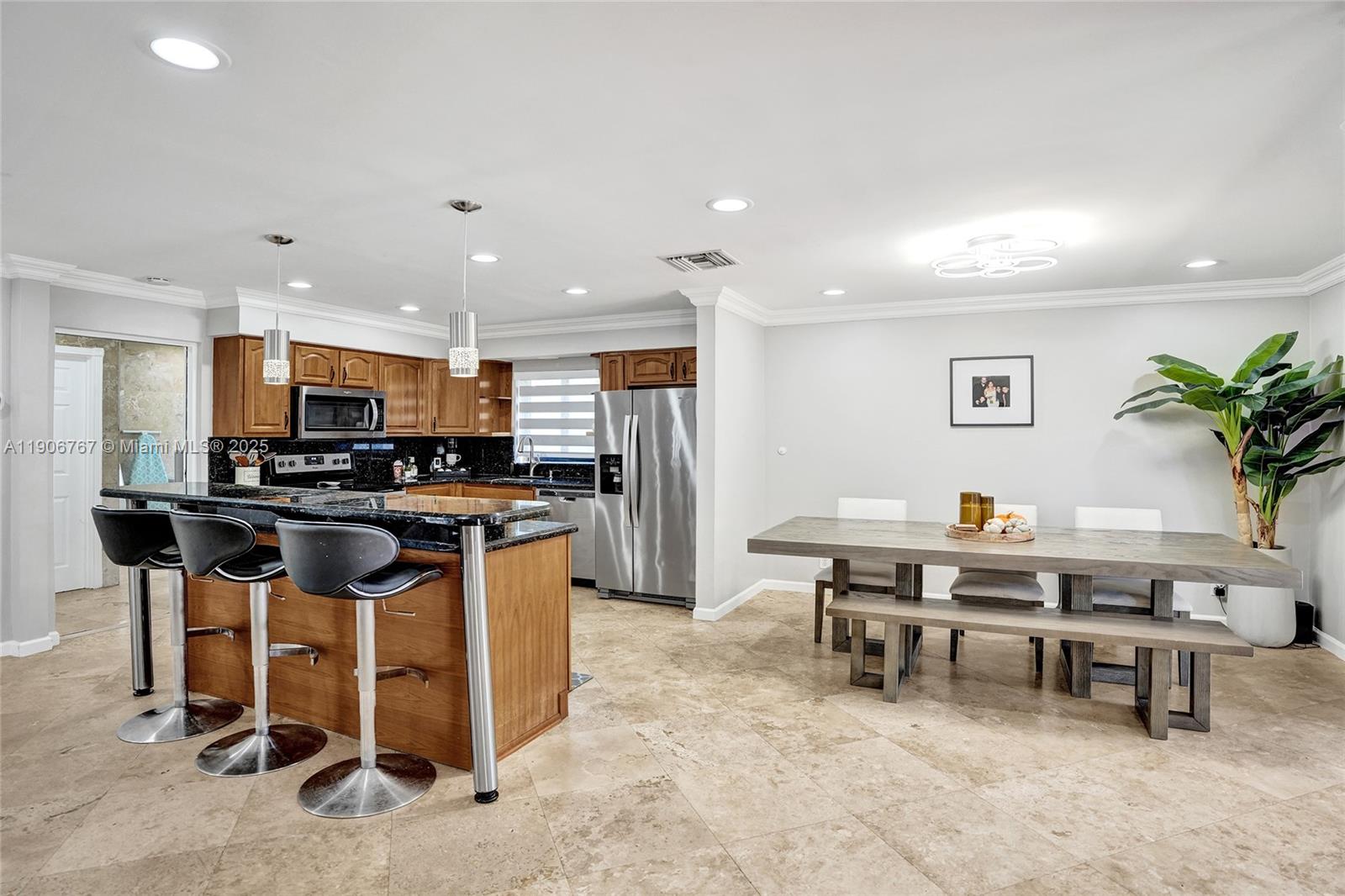 WELLEBY UNIT 2 - Residential