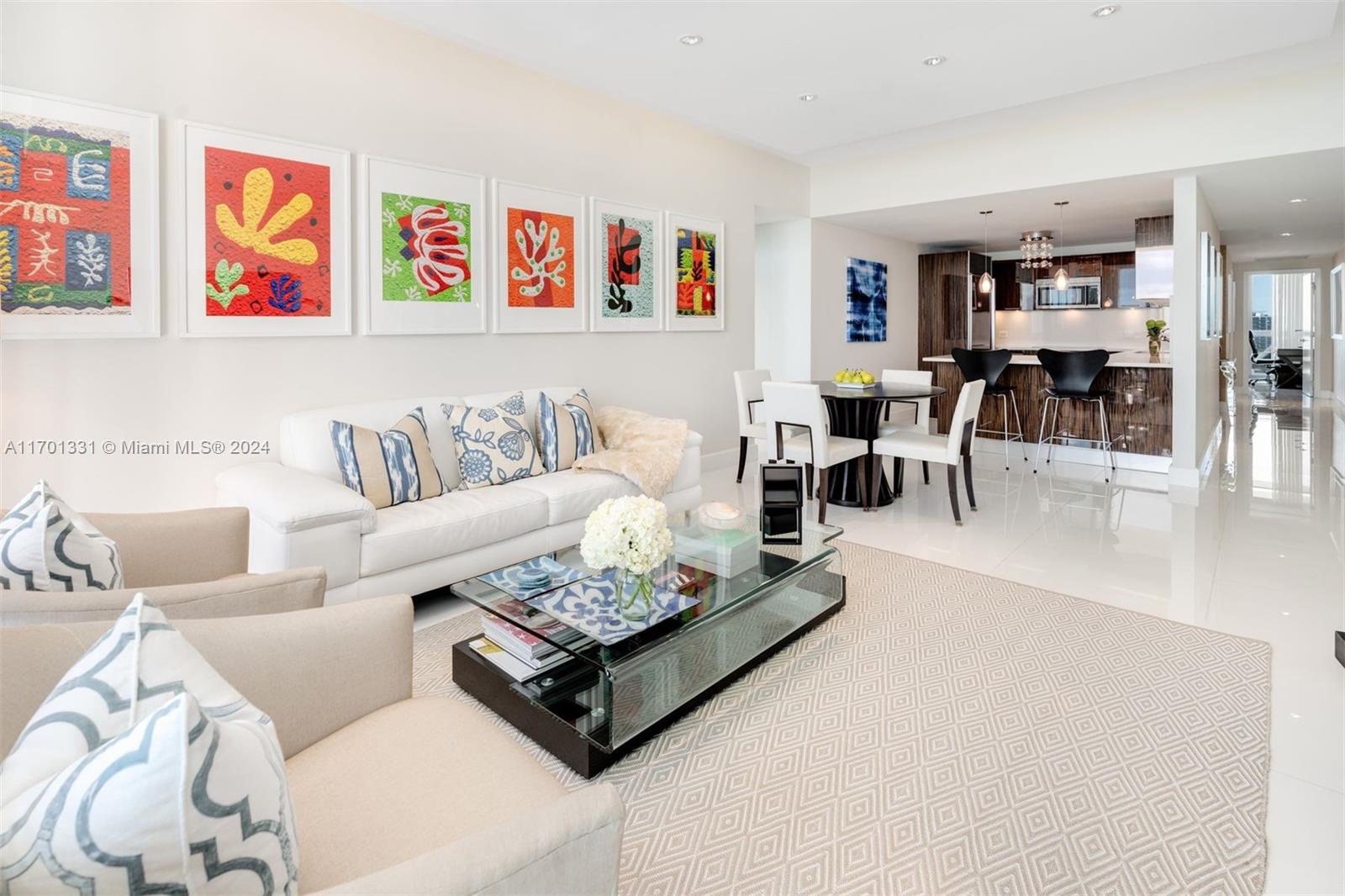 NORTH CARILLON BEACH COND - Residential