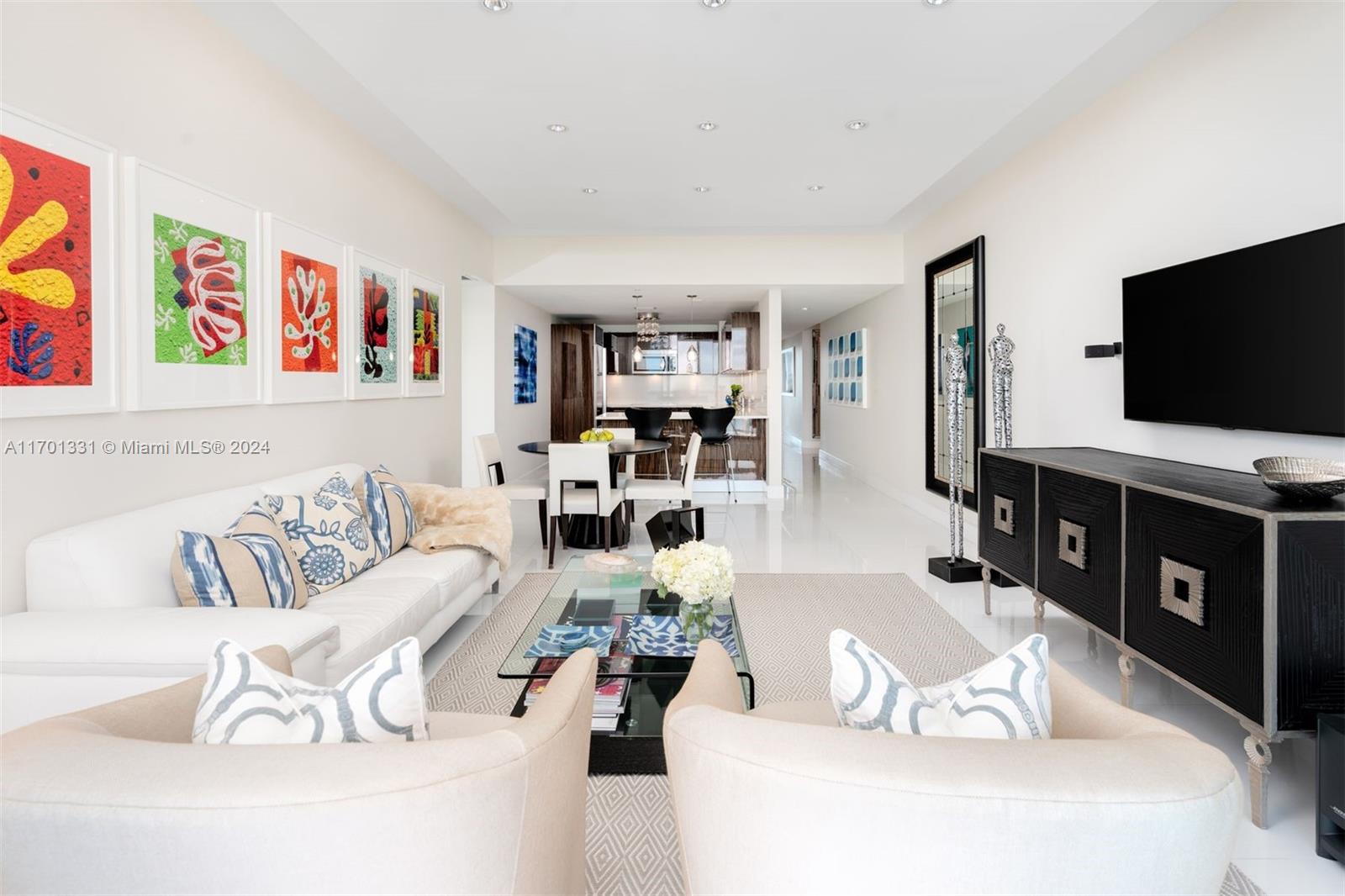 NORTH CARILLON BEACH COND - Residential