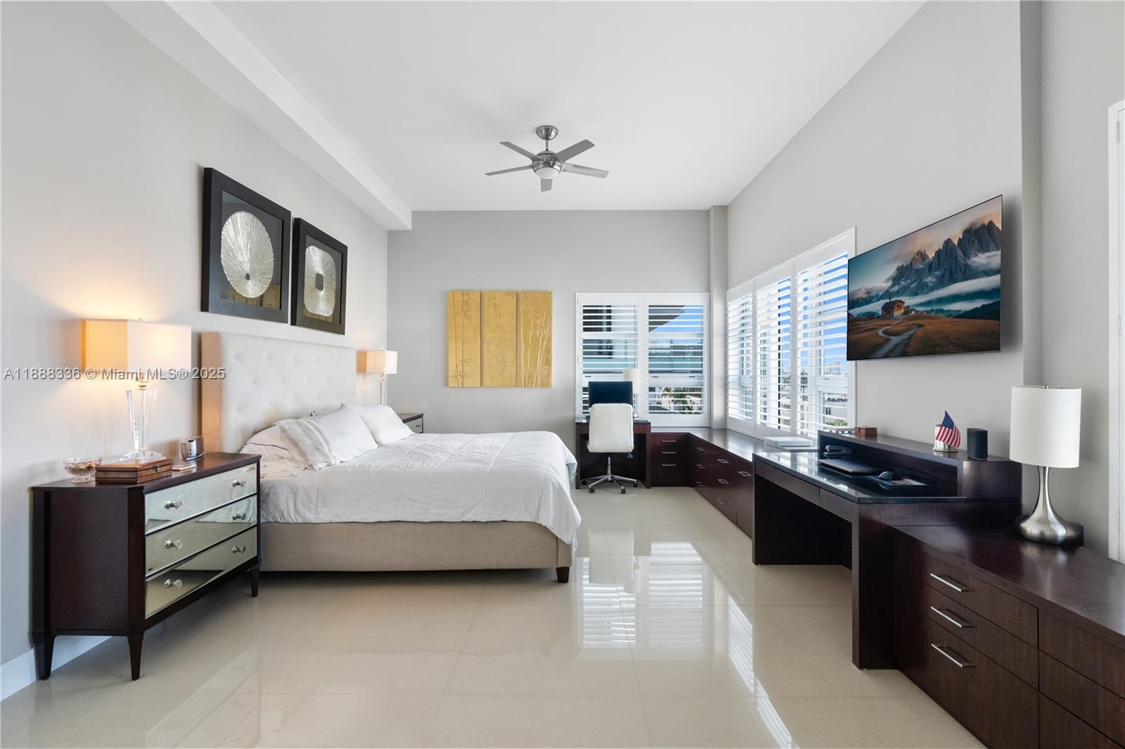 THE CARIBBEAN CONDO - Residential