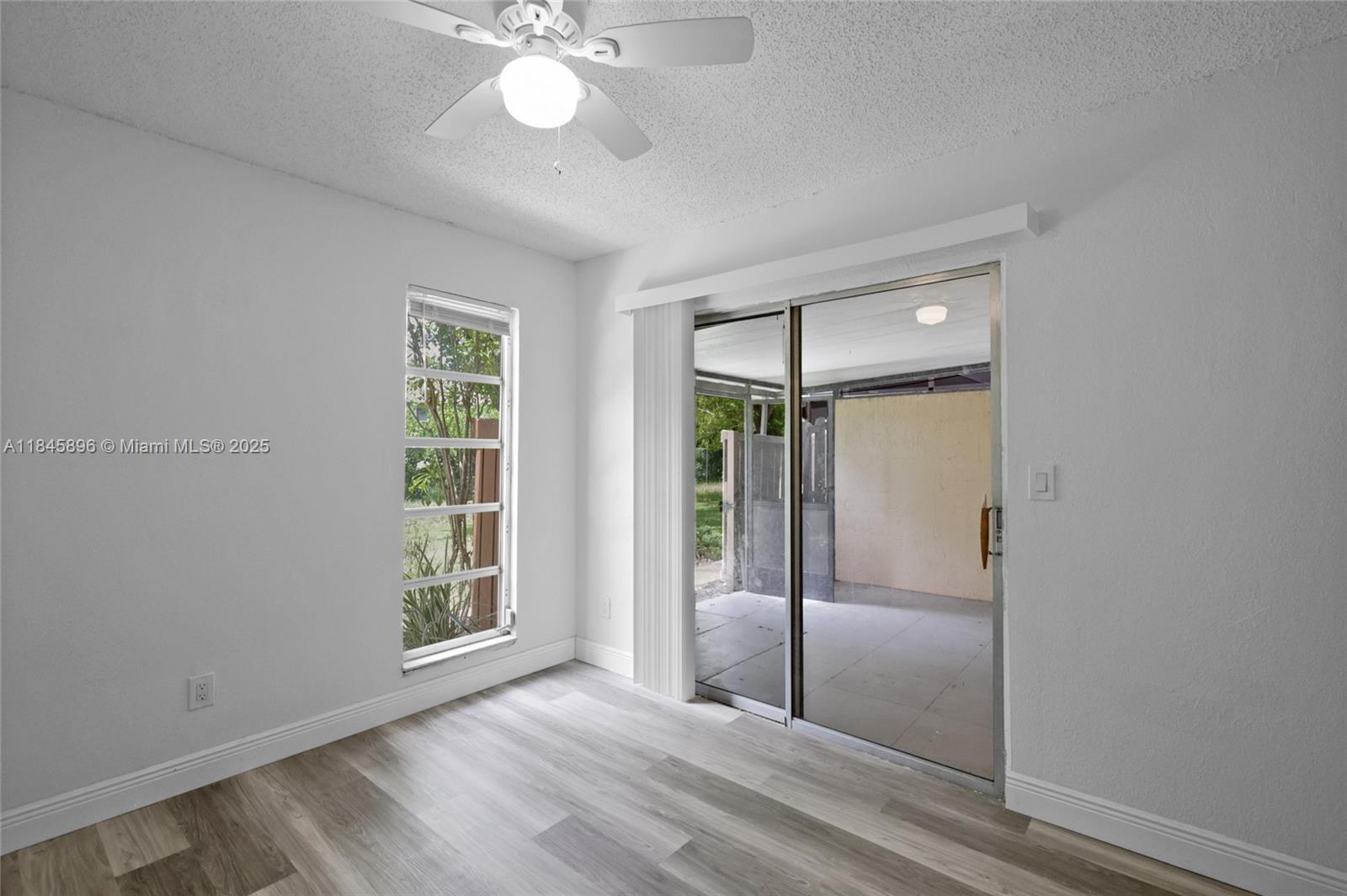 Royal Woods - Residential