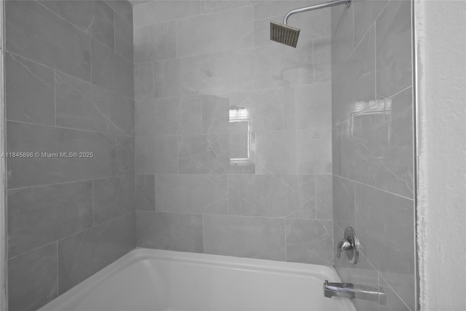 Royal Woods - Residential